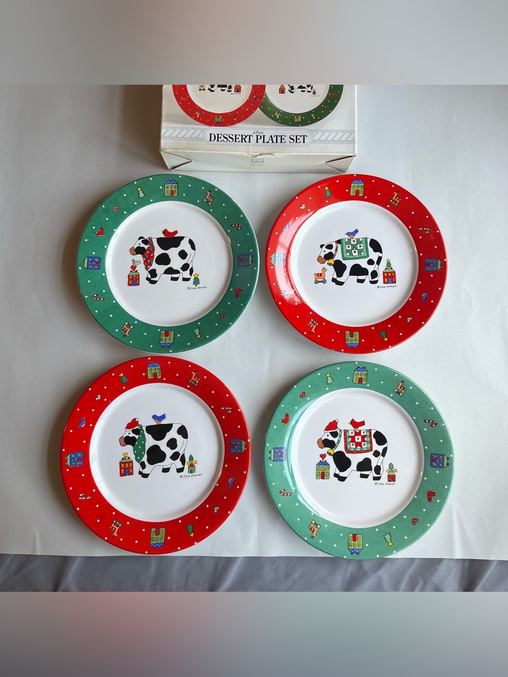 Vintage Home Trends Christmas Cows Ceramic 4 Piece Dessert Plate 7.75” Set Of 4
